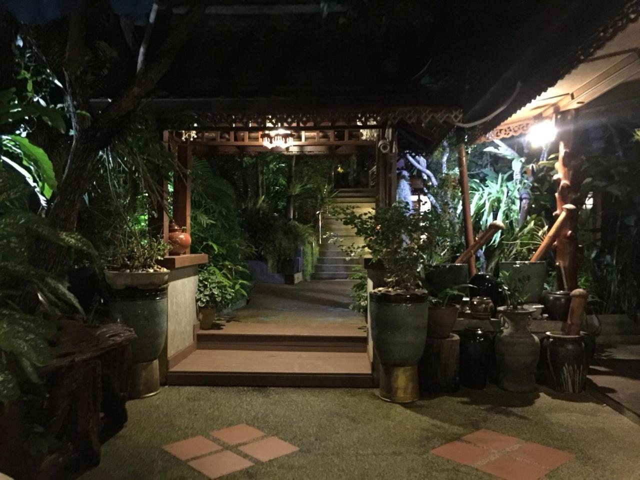 Baan Vanida Garden Resort Karon Bagian luar foto